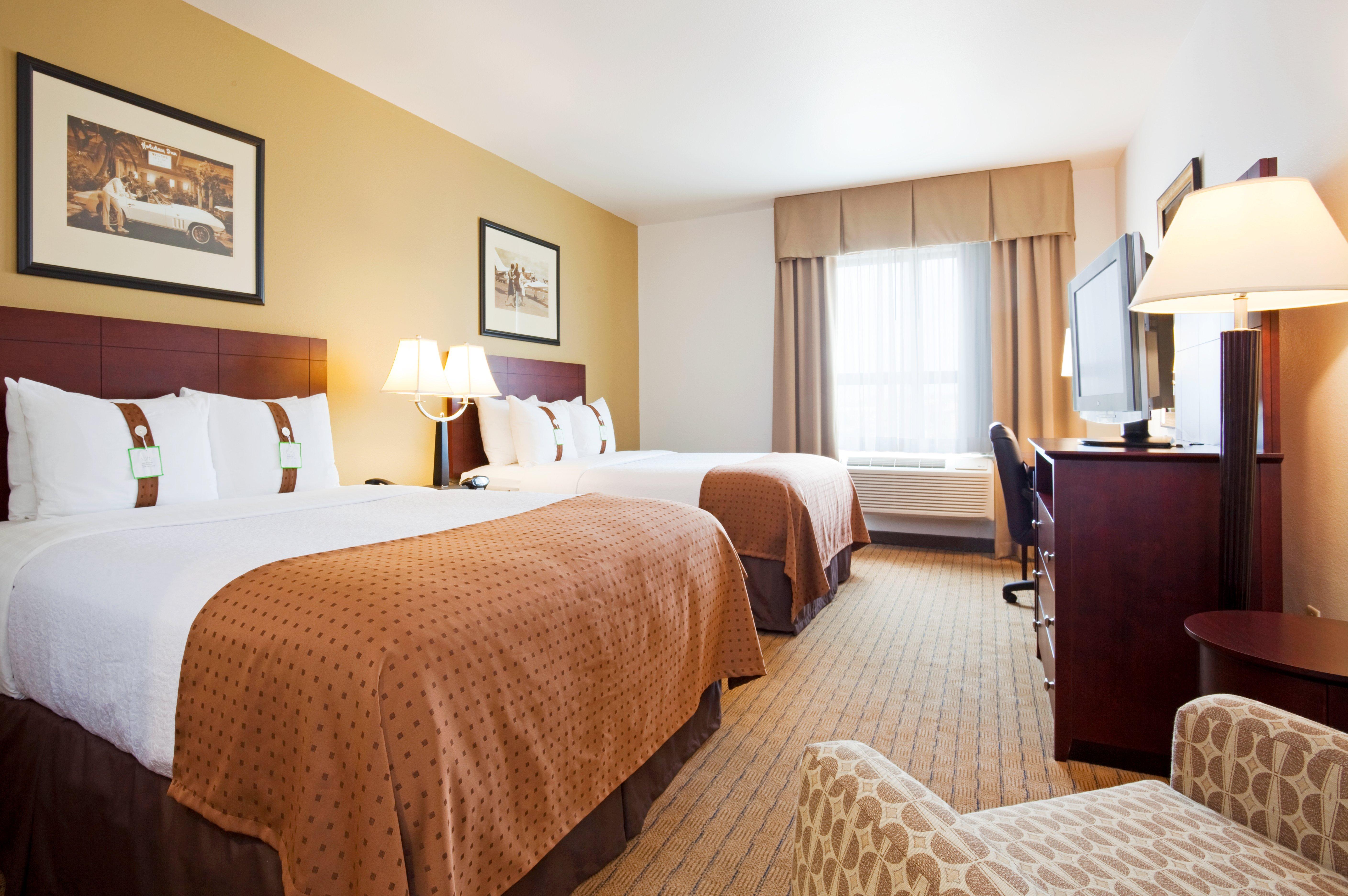 Holiday Inn Madison At The American Center By Ihg Εξωτερικό φωτογραφία