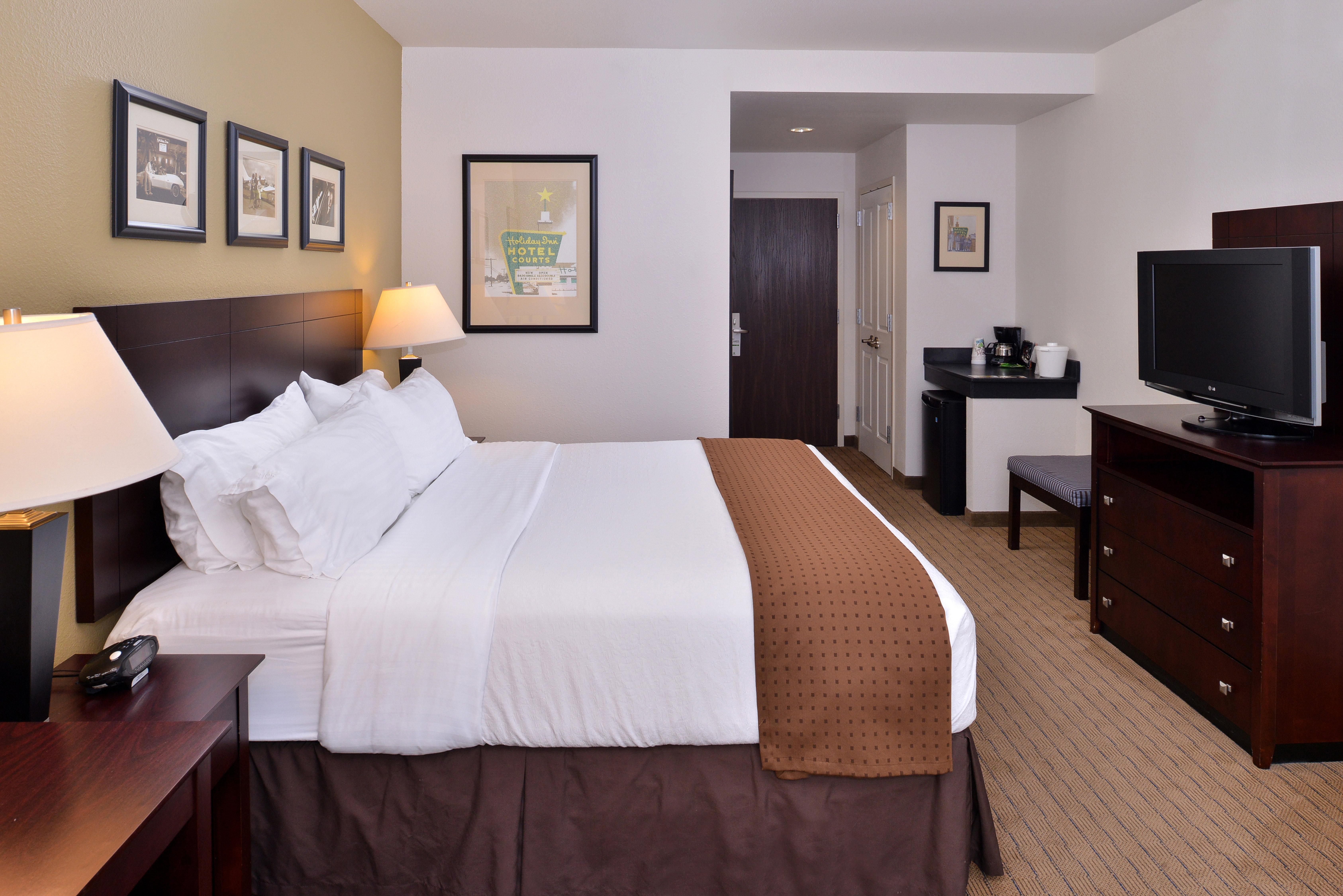 Holiday Inn Madison At The American Center By Ihg Εξωτερικό φωτογραφία
