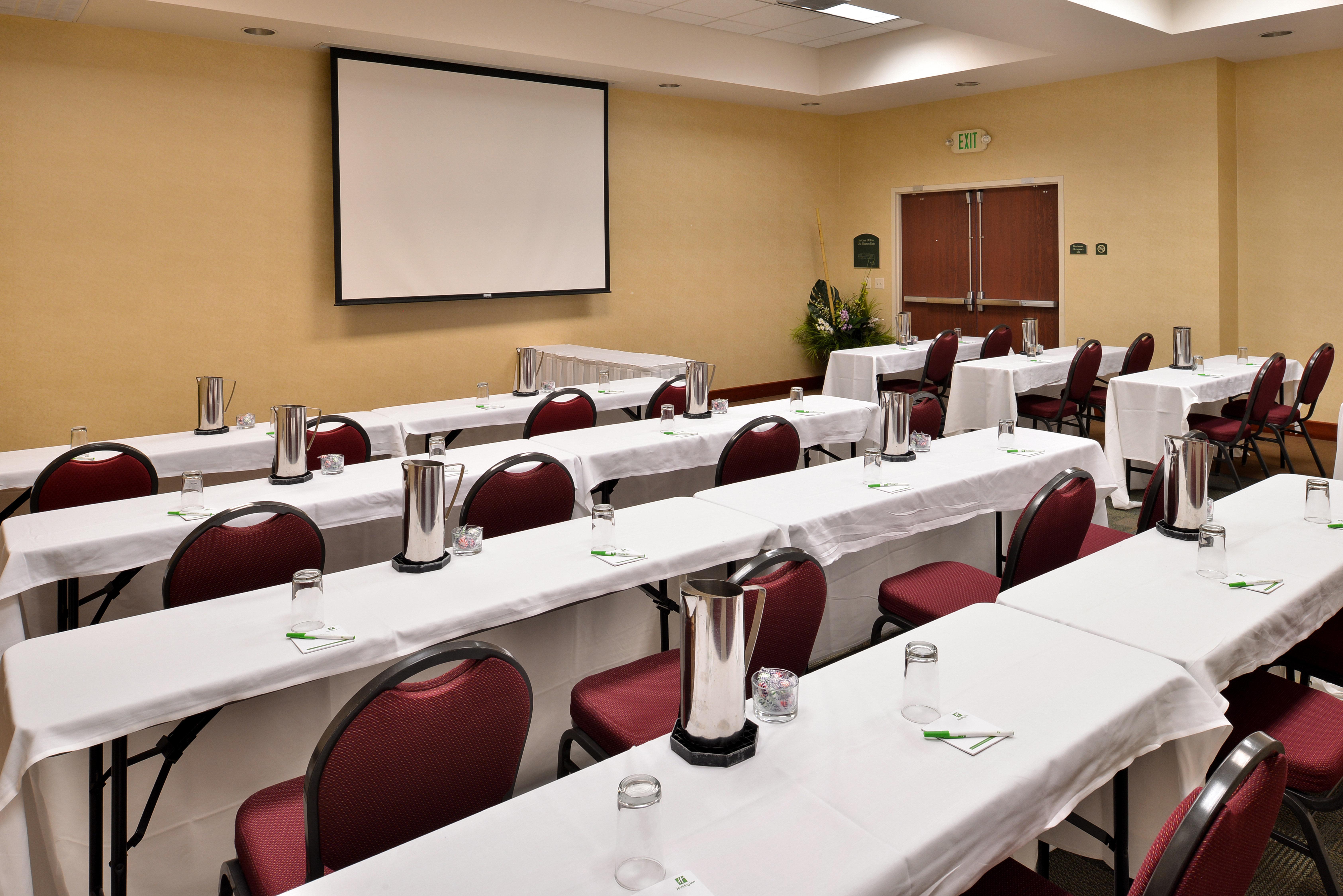 Holiday Inn Madison At The American Center By Ihg Εξωτερικό φωτογραφία